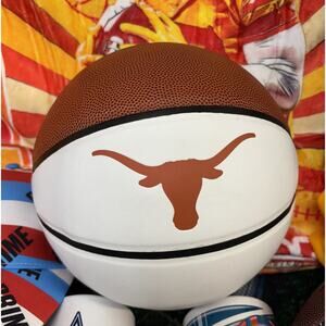 Texas Longhorns Mens Commemorative Leather Basketball